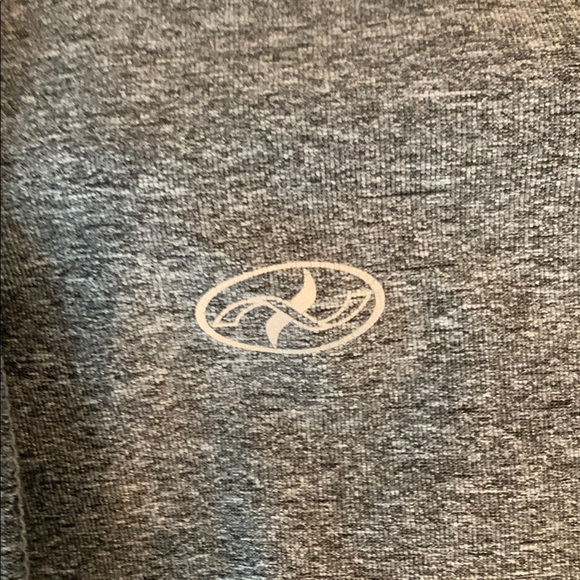 N.Y.L. Women's Workout Capris - Picture 3 of 4